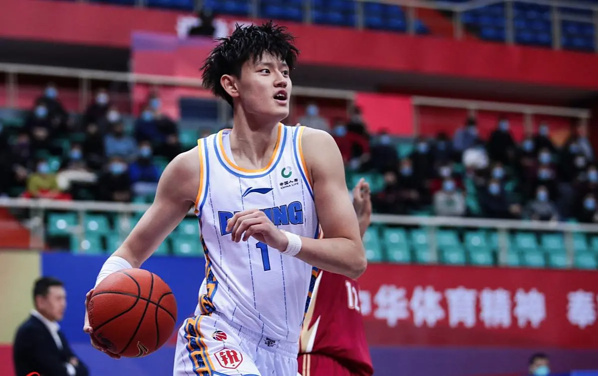 是上海男篮, 打球的 是上海男篮, 打球的