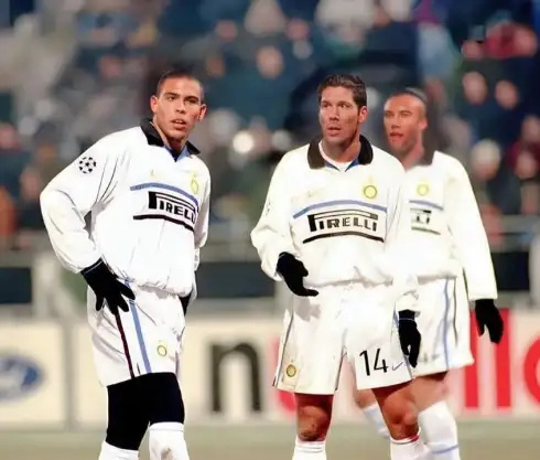 成绩有所滑 成绩有所滑